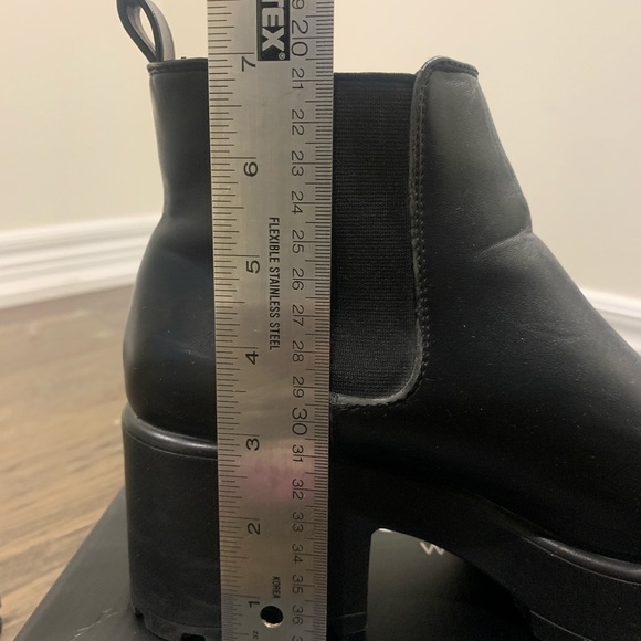 KOI | ORSON SWITCH CHELSEA BOOTS - Picture 3 of 8